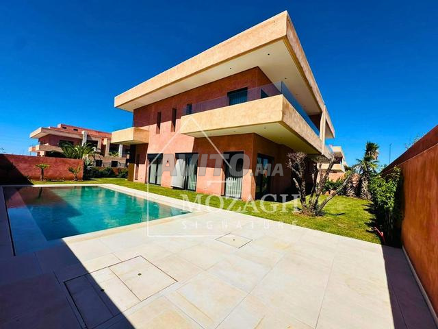 Magnifique villa de 500 M² sur la route d'Ourika - 2