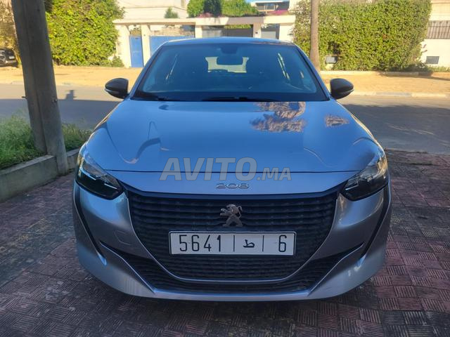 Peugeot 208 Diesel Manuelle 2021 à Rabat