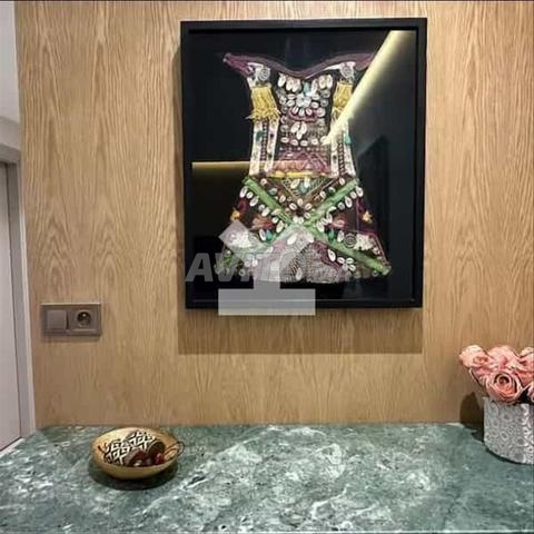 182213-شقة للإيجار بـ 10000 درهم في جليز - 2