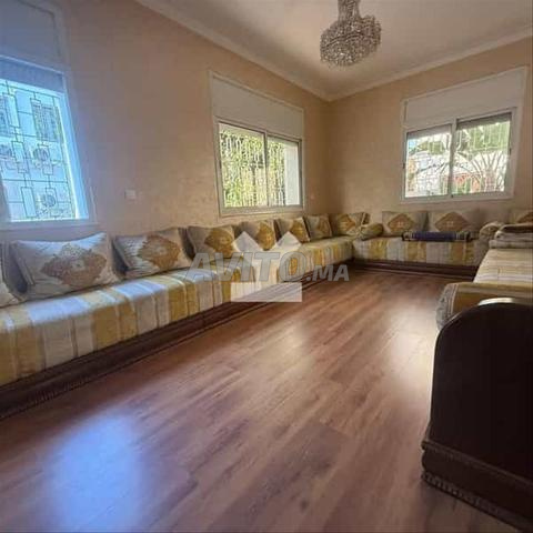 159307-بيع فيلا في الدار البيضاء لونجشامب بمساحة 396