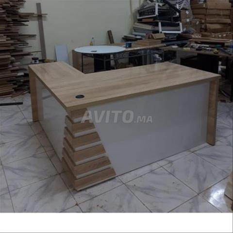 Bureau MDF design élégant pour travail et étude - 2