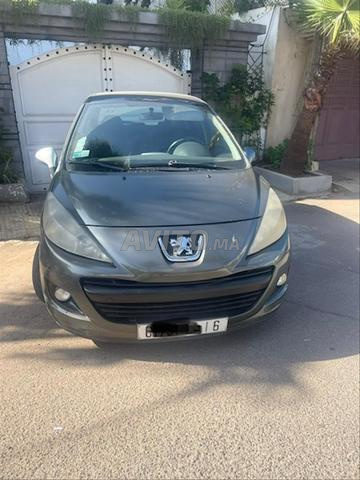 Peugeot 207 Essence – 1ère main – Avril 2011