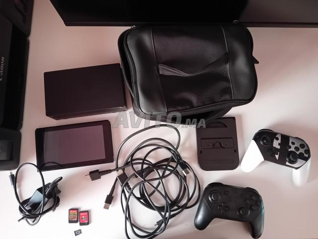 NINTENDO SWITCH BON ÉTAT AVEC ACCESSOIRES