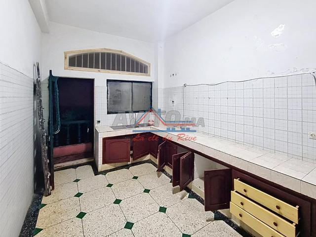 À Louer  Appart RDC avec jardin  Hay Menzeh - image 4