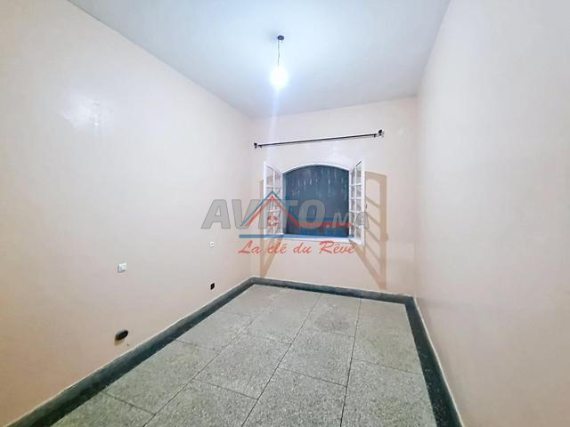 À Louer  Appart RDC avec jardin  Hay Menzeh - image 5