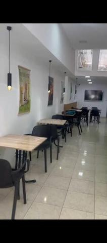 محل مجهز ذو حركة مرور عالية 80 متر مربع