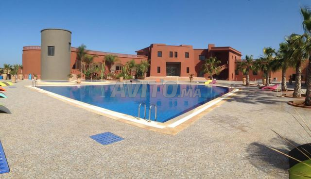 Hôtel et villa à vendre - 2