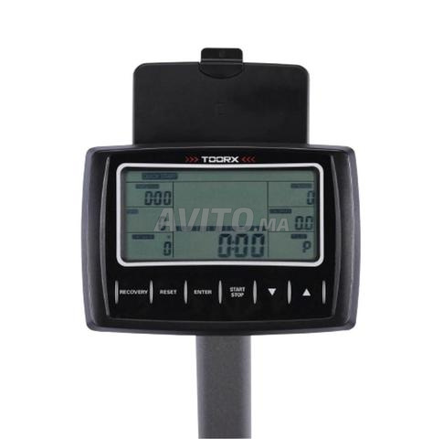 جهاز تجديف مائي بنظام مقاومة هيدروليكي - 2