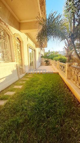 Villa à Vendre 473m² à Ain Diab Sindibad