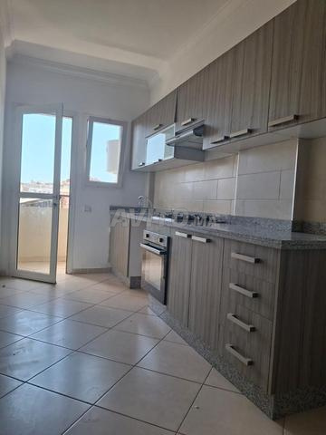 شقة جديدة في جيروند للإيجار