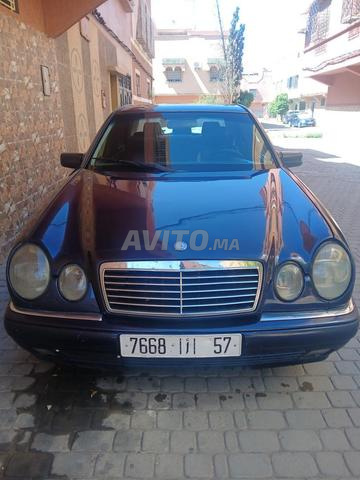 Voiture en bon état à vendre – Prix intéressant