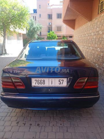 سيارة بحالة جيدة للبيع – سعر مغرٍ - 2