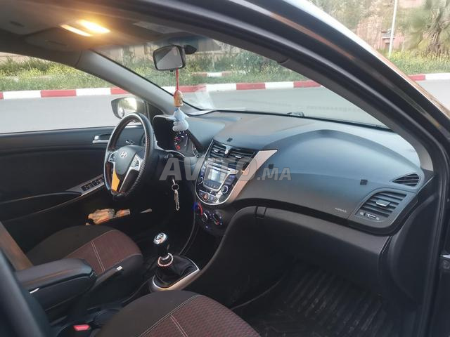 Hyundai accent - 2