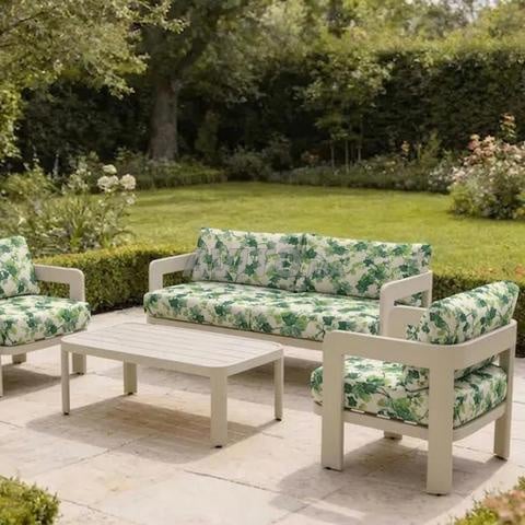 صالون حديقة عصري