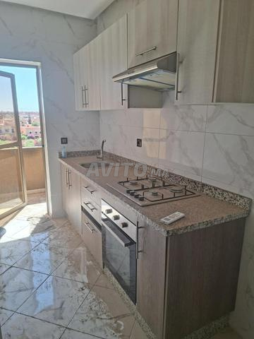 ظاهريا للإيجار فارغ مسير..