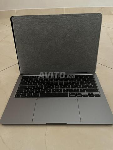 MacBook Air M2 2022 neuf jamais servi