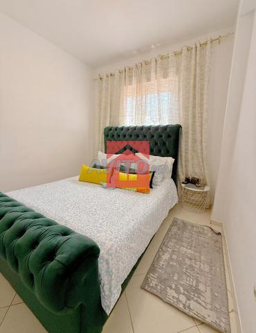 Appartement très bien situé avec balcon  à louer mensuellement - image 4