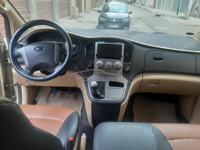 Hyundai H1 