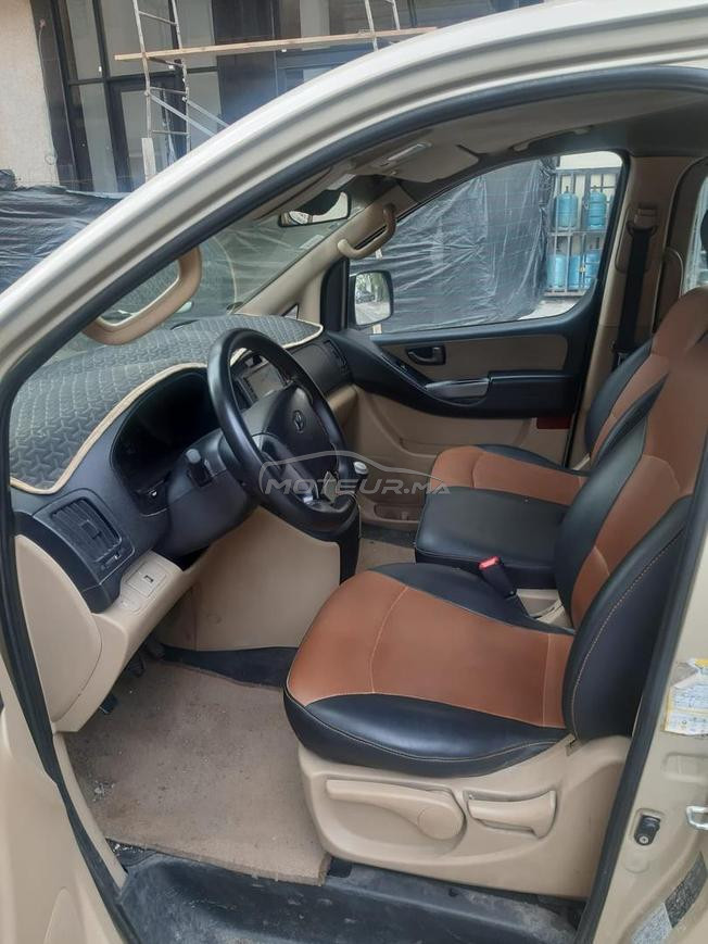Hyundai H1 