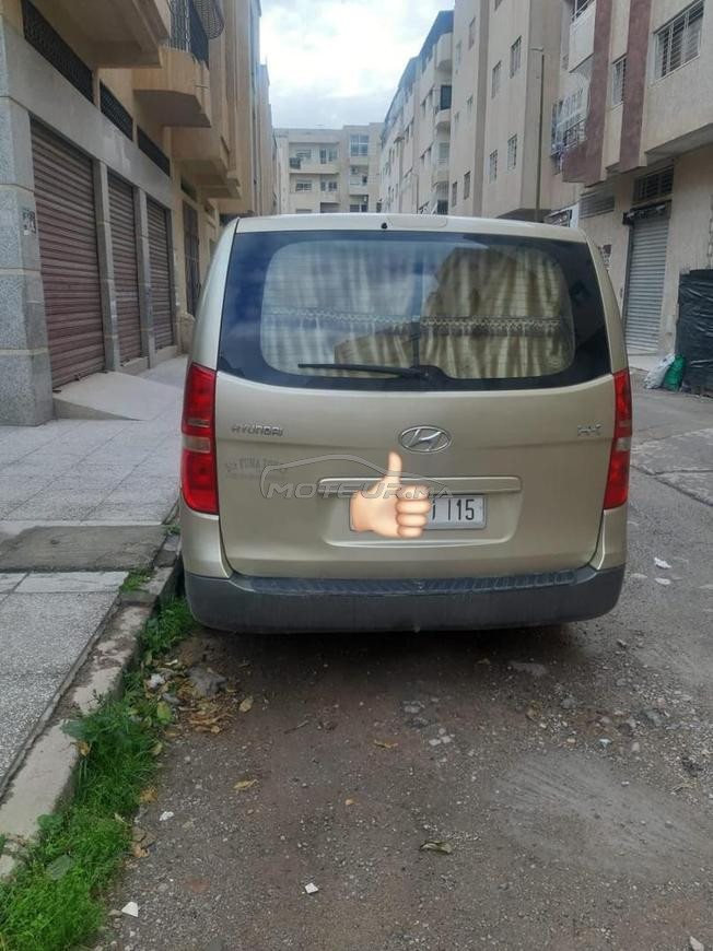 Hyundai H1 