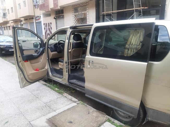 Hyundai H1 