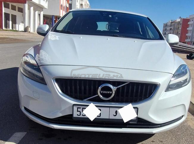 Volvo V40 Diesel Automatique 2019 à Agadir
