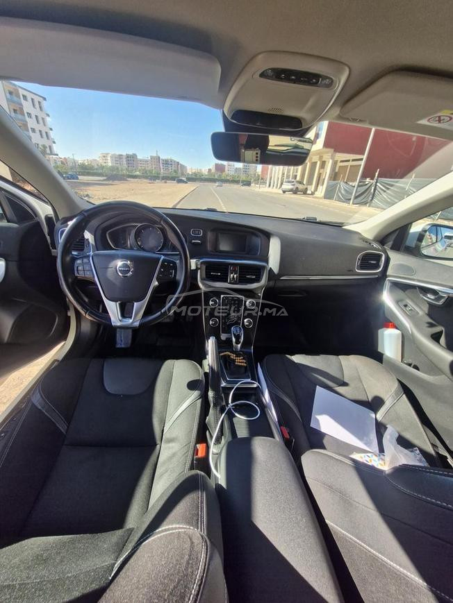 Volvo V40 Diesel Automatique 2019 à Agadir