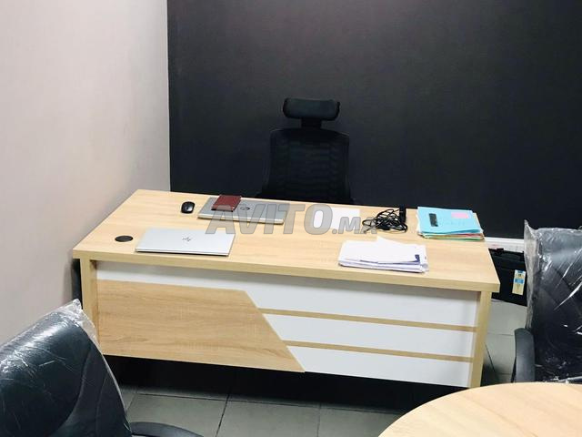BUREAU AVEC RETOUR ET CAISSON - 2