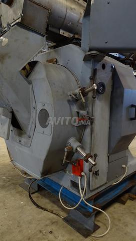 Machine Bühler – Presse à granulés