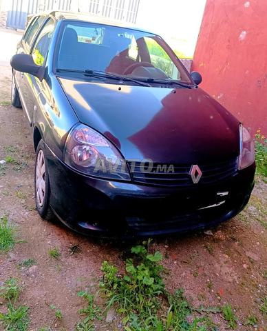 رينو كليو بنزين يدوية 2012 في نواصر - 2