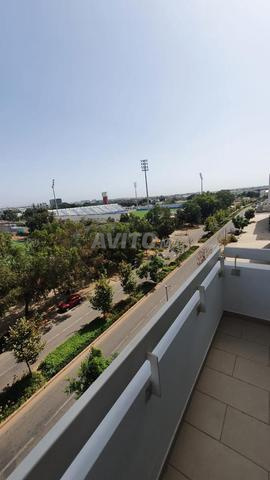 FINANCE CITY Appartement à louer NON MEUBLE - image 4