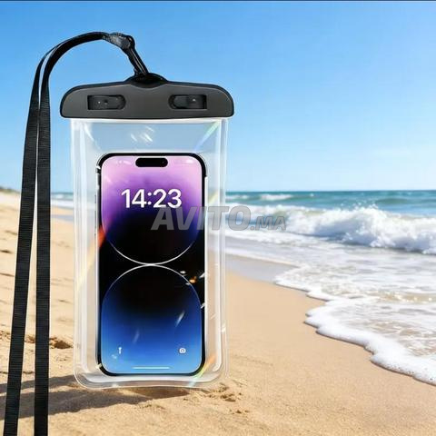 حامل هاتف مقاوم للماء
