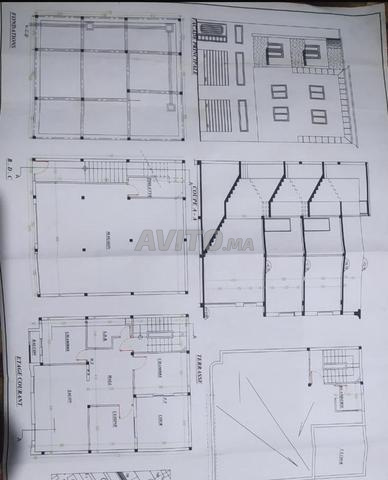 دار للبيع زيتونة 3، طابقين، سطح و 2 كراج - 2