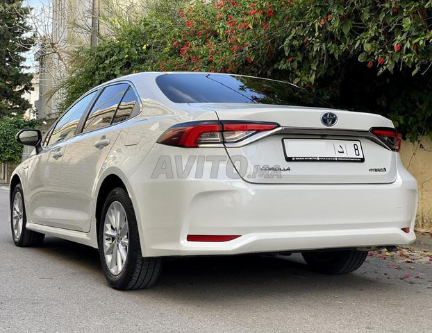 تويوتا كورولا برستيج هايبرد 2020 - 2