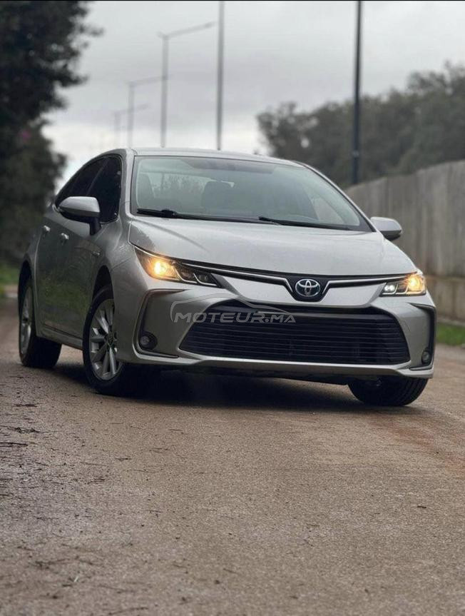 Toyota Corolla hybrid prestige 1.8 excellent 