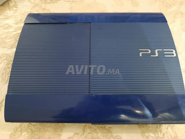 PS3 slim 500gb avec 3 CD et une manette SONY - 2