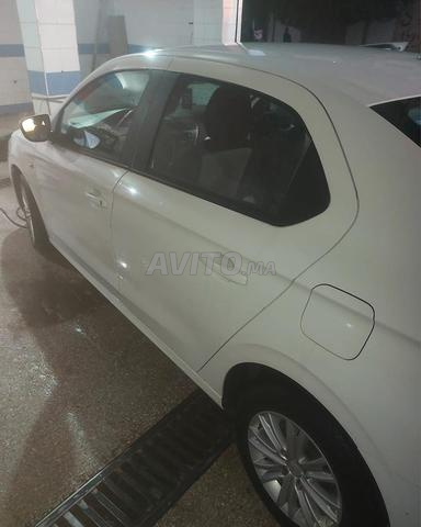 Peugeot 301 Essence Manuelle 2018 à Casablanca