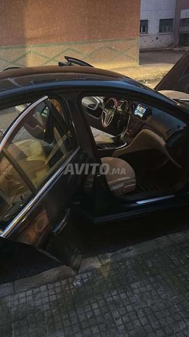 أوبل إنسيجنيا ديزل يدوية 2010 في آسفي