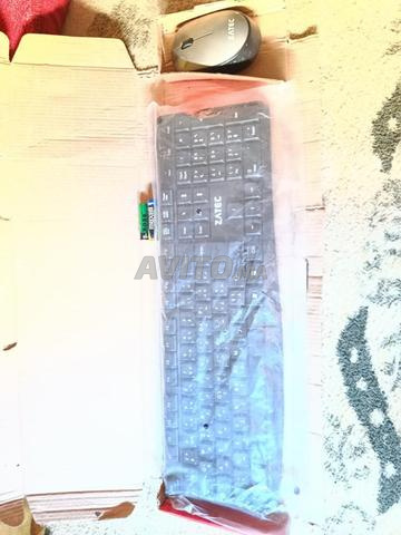 Clavier avec souris sans fil - 2