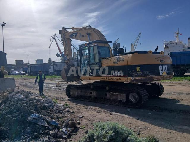 Machine d'excavation Caterpillar 325C