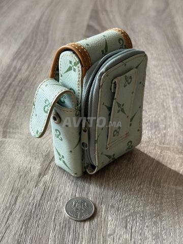 حقيبة يد صغيرة من الجلد - تصميم حقيبة ظهر ✨🎒