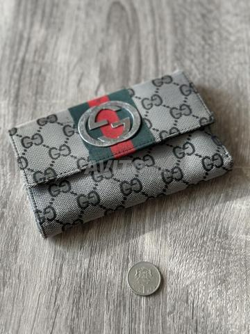 محفظة بأسلوب فاخر GG 👜