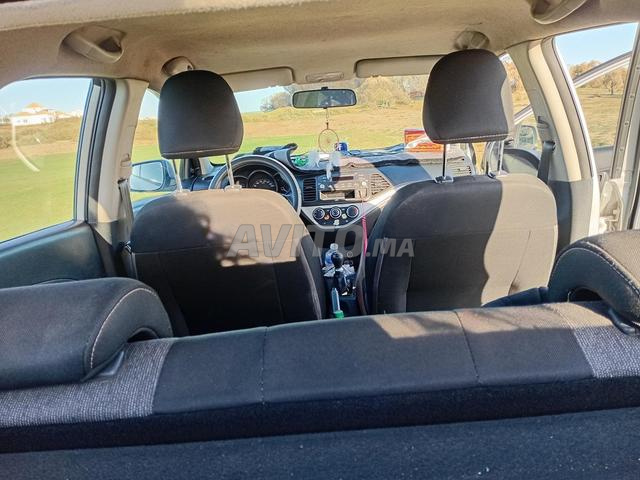 كيا بيكانتو بنزين يدوية 2015 شهر 7 في العرائش - 2