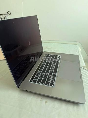 Macbook Pro 16 i9 1 tera