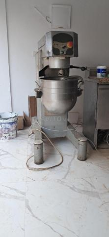 Réfrigérateur pour pâtisserie