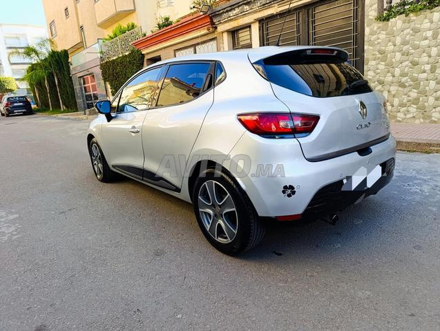Clio 4 2016 vitres 4 électriques - 2