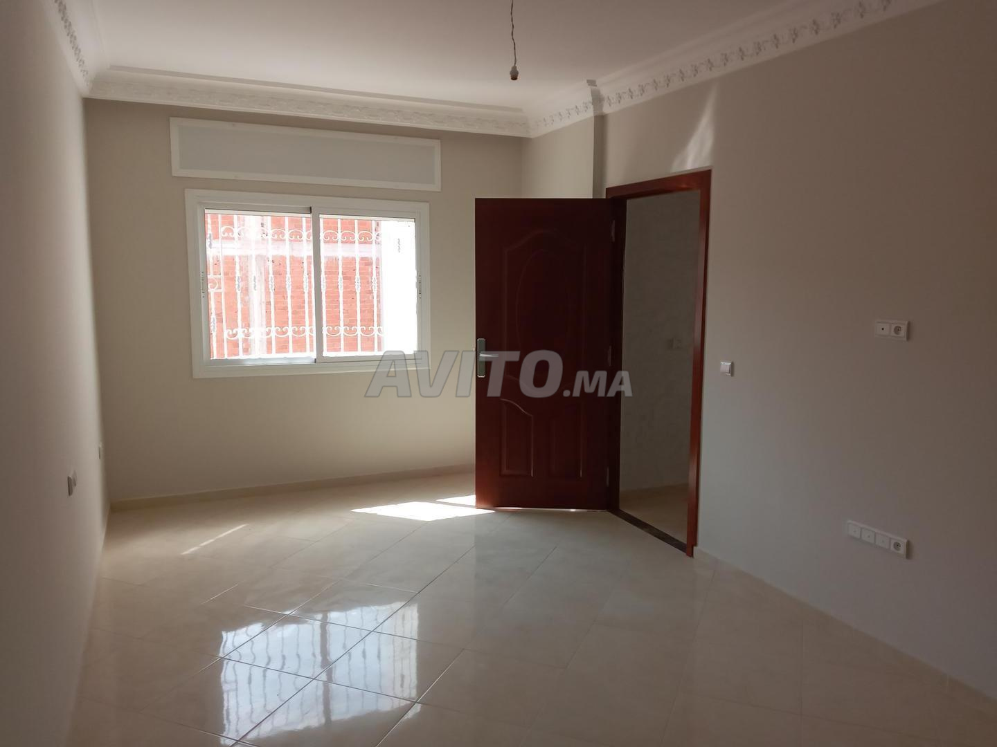 Grand appartement à louer - image 5