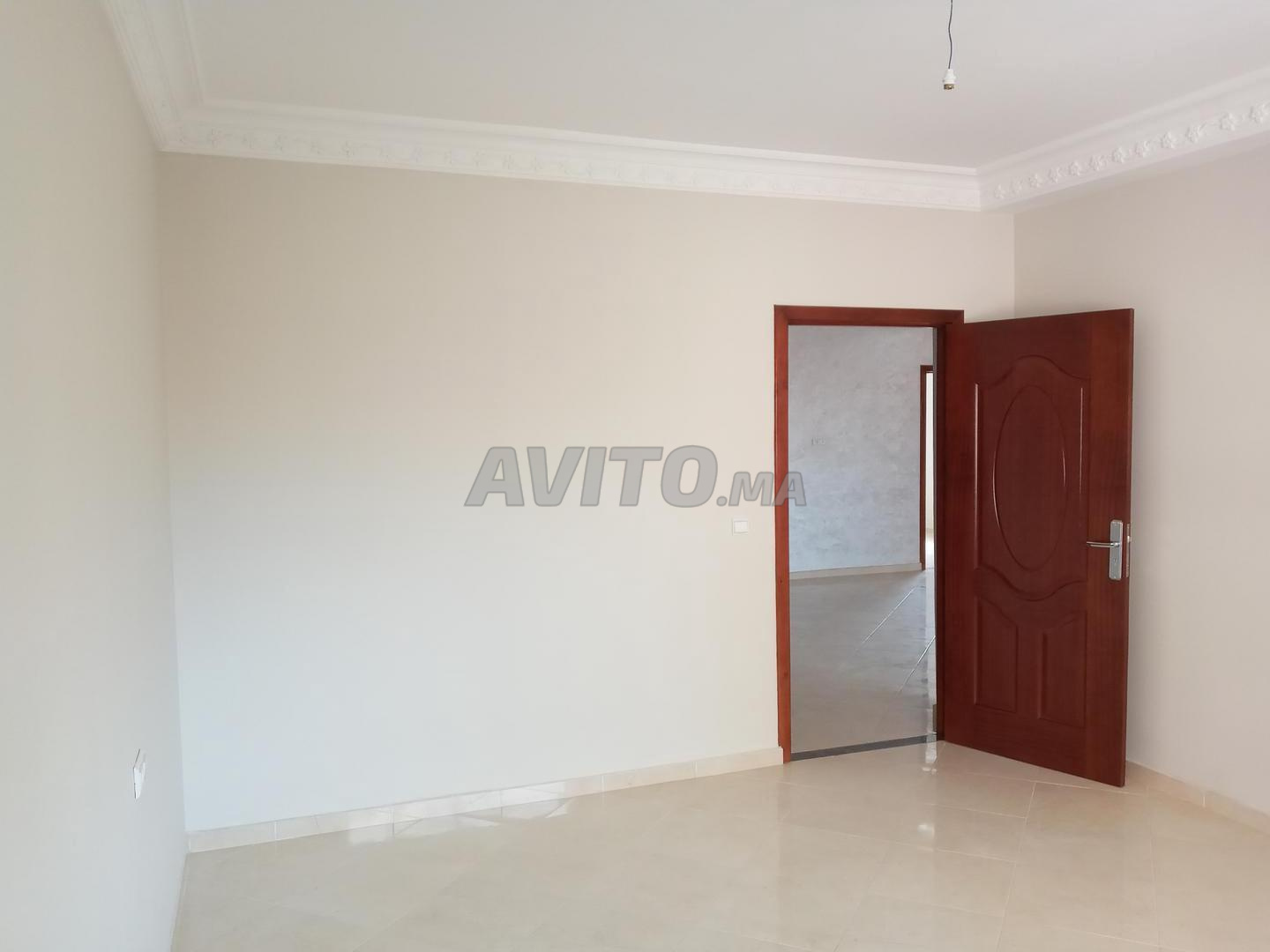 Grand appartement à louer - image 3