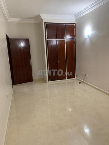 Appartement à louer 100 m² à Rabat - 2