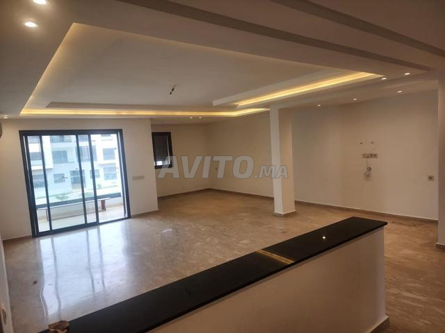 شقة جديدة للإيجار فال دور - تمارة